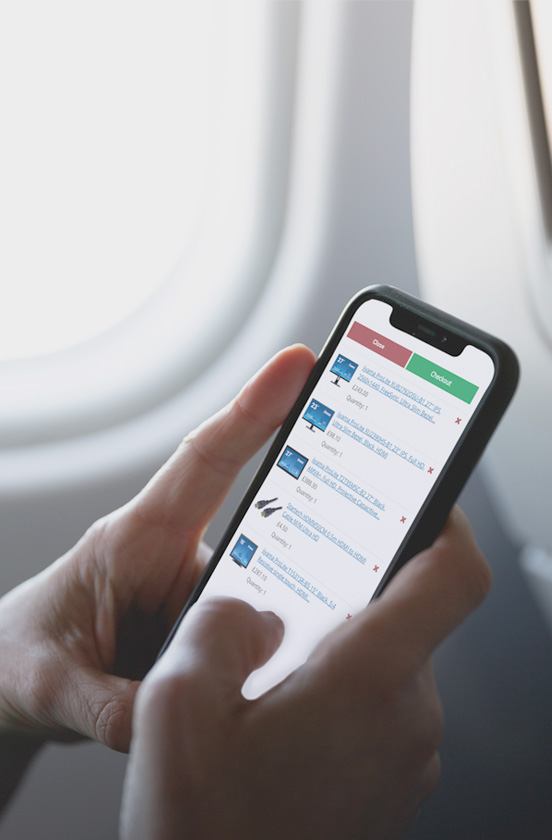 iiyama Monitors responsive website on iPhone